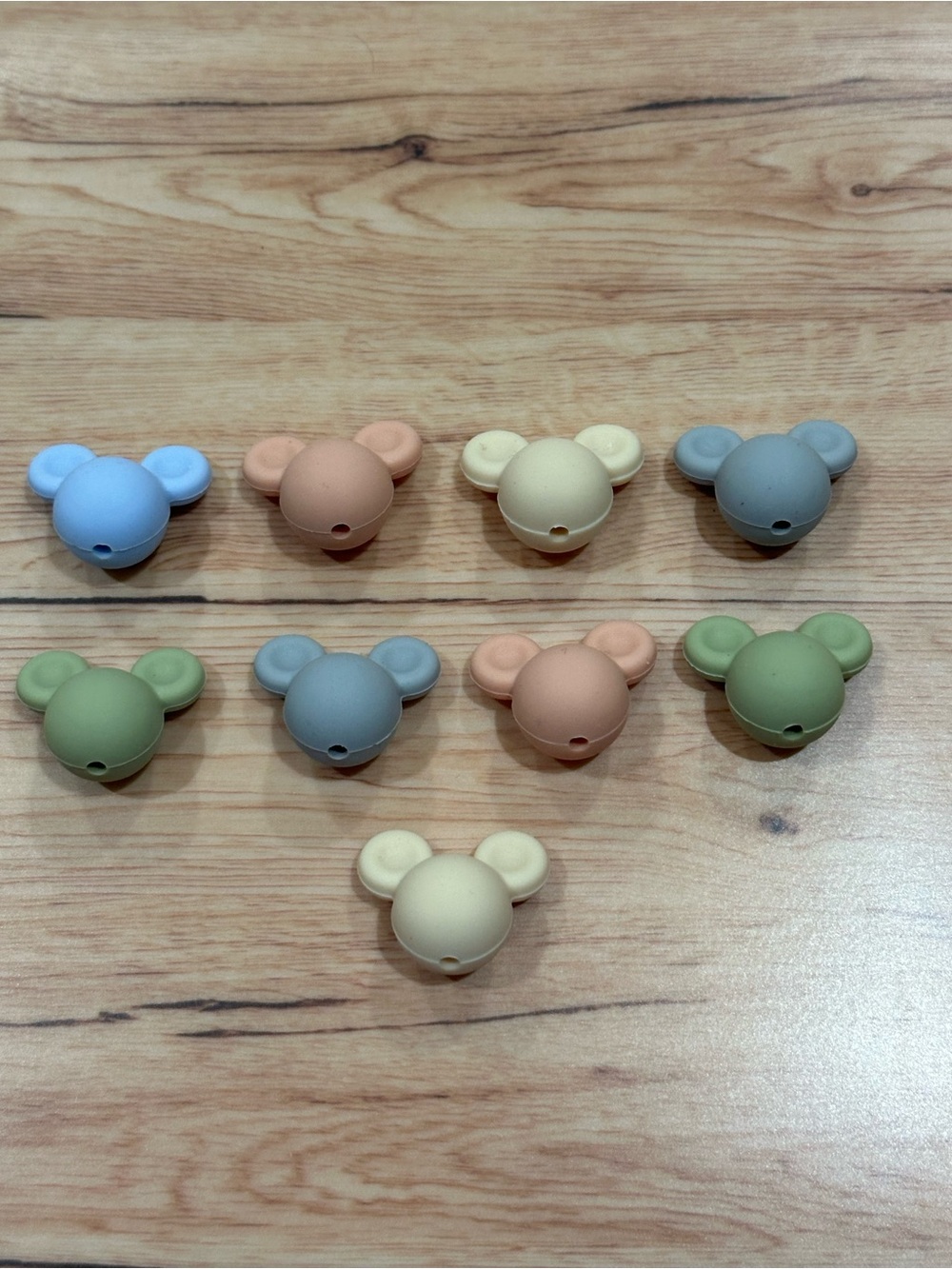 Mouse silicone focal beads